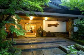 Гостиница Kurokawa Onsen Oku no Yu  Асо